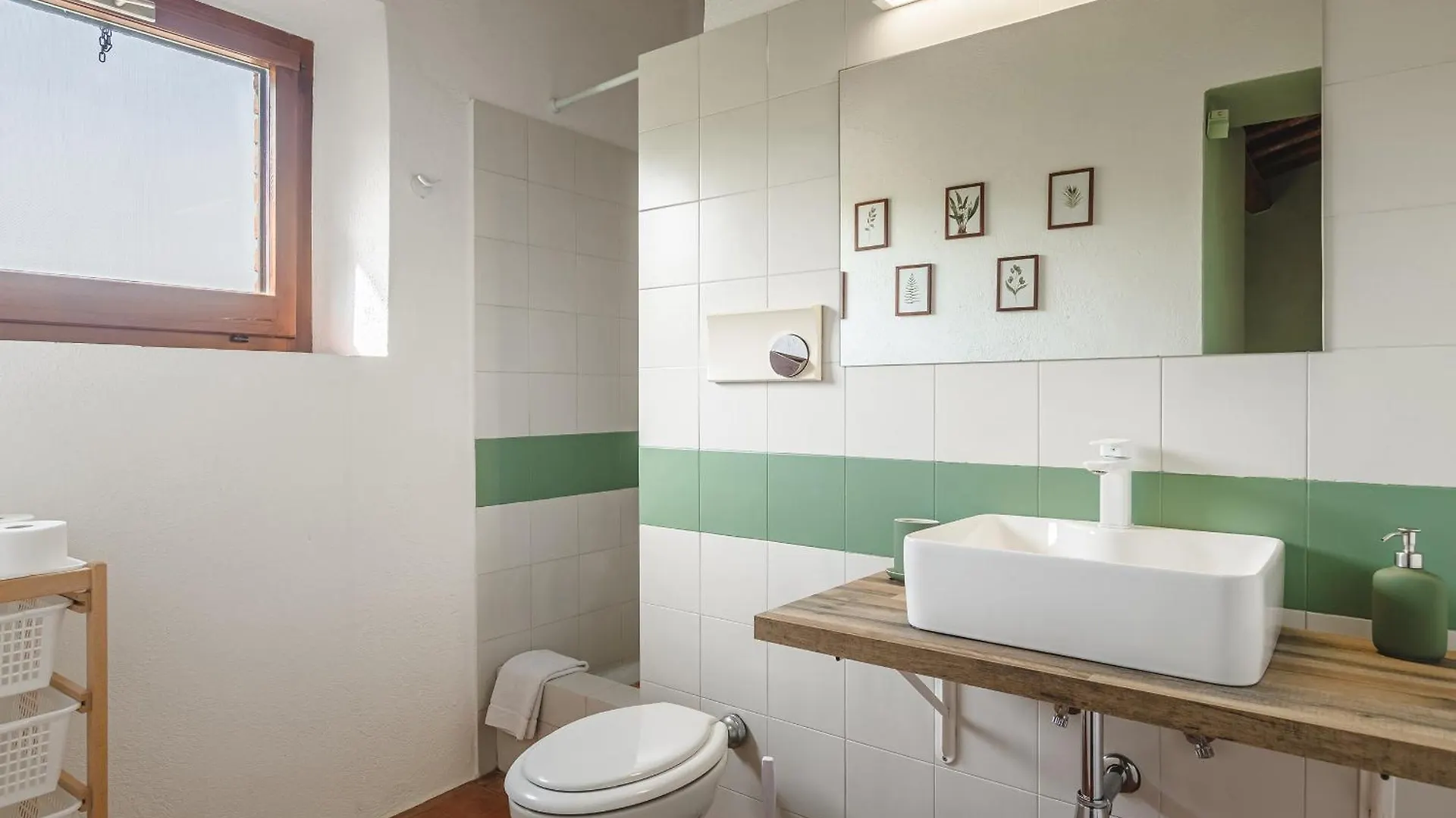 Podere Mencoini, Stylish Villa With Private Pool And Olive Garden Scrofiano