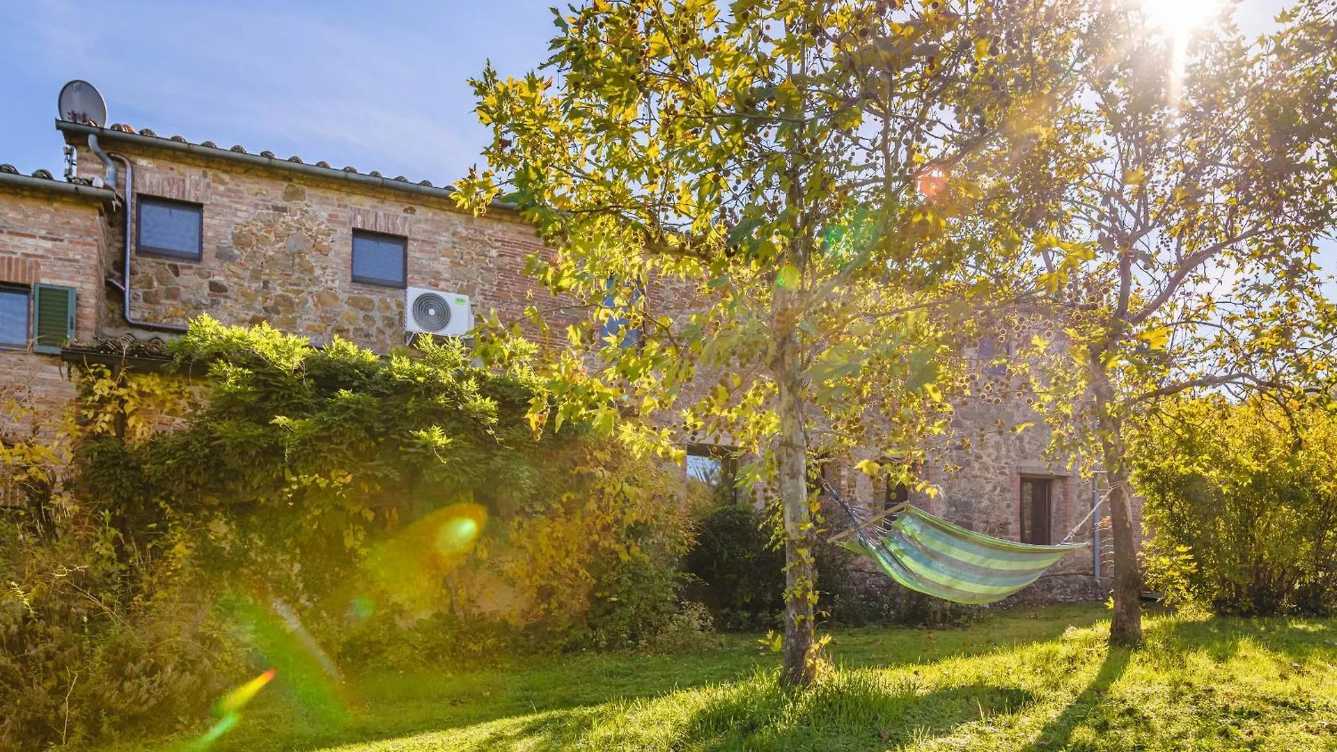 Podere Mencoini, Stylish Villa With Private Pool And Olive Garden Scrofiano 0*,