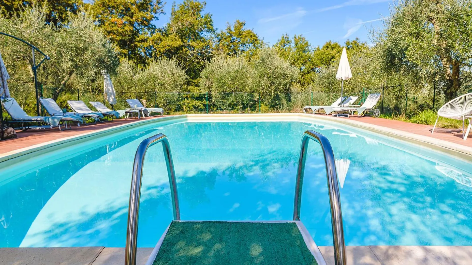 Podere Mencoini, Stylish Villa With Private Pool And Olive Garden Scrofiano