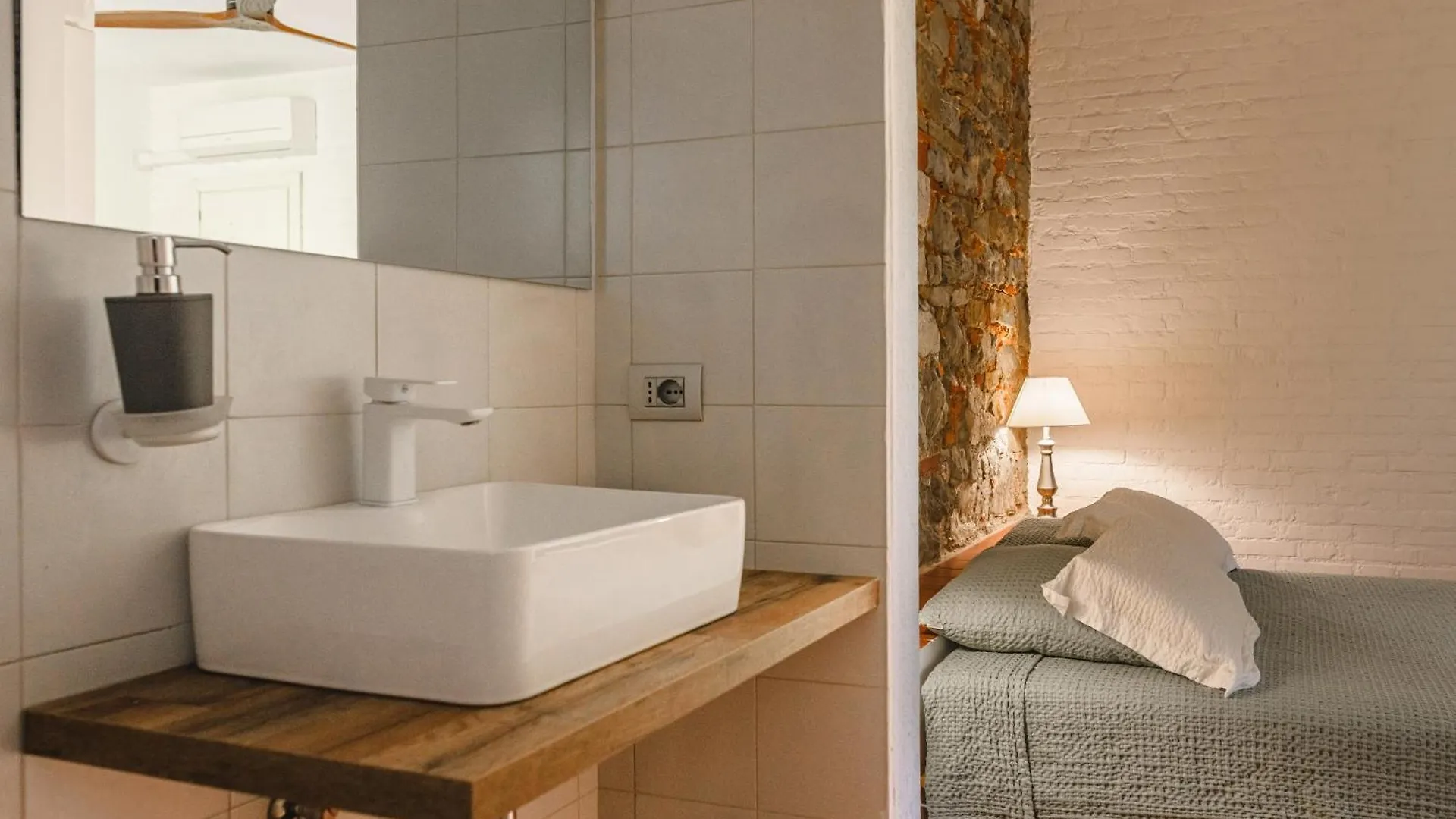 Podere Mencoini, Stylish Villa With Private Pool And Olive Garden Scrofiano Italy